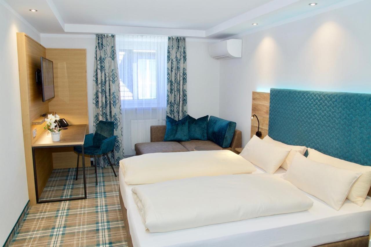 Hotel Zur Post Ісманінг Екстер'єр фото